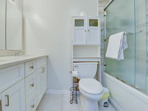 530 Harmon Cove Tower 530, Secaucus NJ 07094