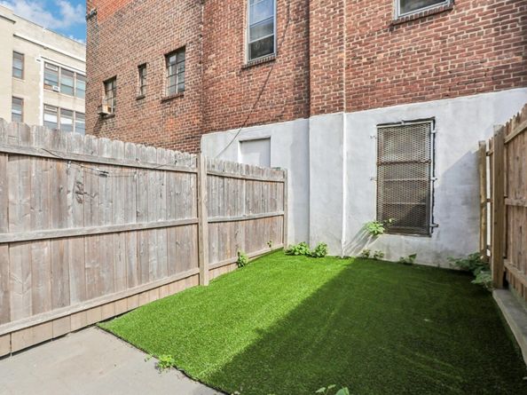 250 Van Horne St 2, Jersey City NJ 07304