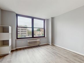 102 Christopher Columbus Dr 304, Jersey City NJ 07302
