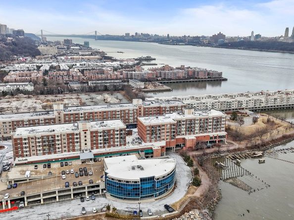 344 The Promenade 344, Edgewater NJ 07020