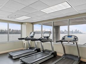 344 The Promenade 344, Edgewater NJ 07020