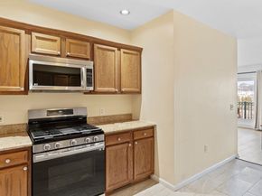 344 The Promenade 344, Edgewater NJ 07020