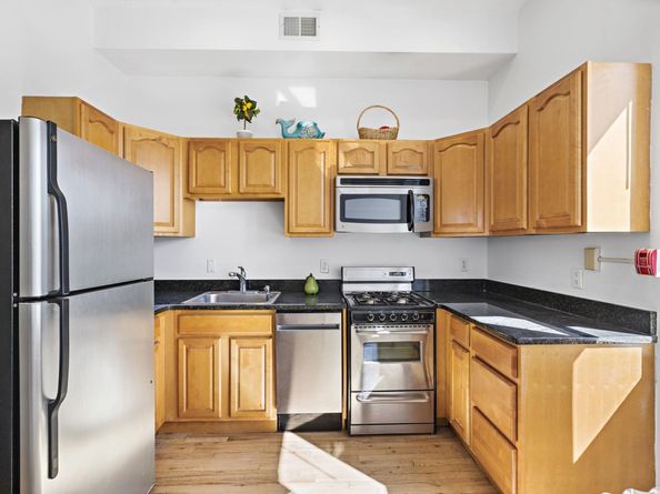 231 Grand St 5R, Hoboken NJ 07030
