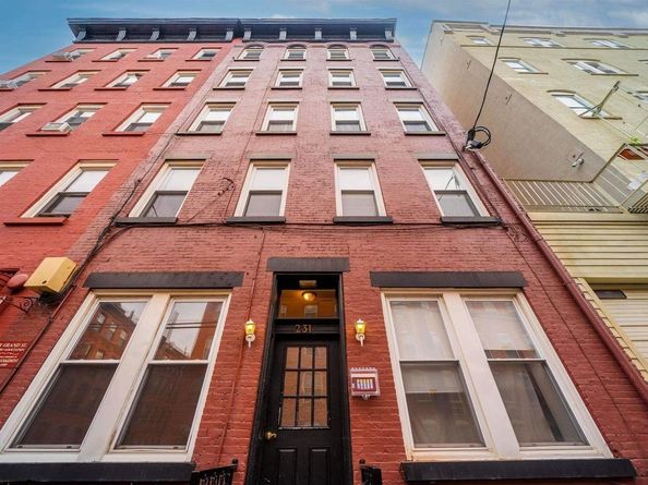 231 Grand St 5R, Hoboken NJ 07030