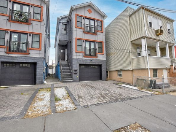 69 West 19th St, Bayonne NJ 07002