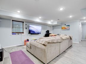 69 West 19th St, Bayonne NJ 07002