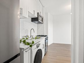 57 Corbin Ave 44, Jersey City NJ 07306