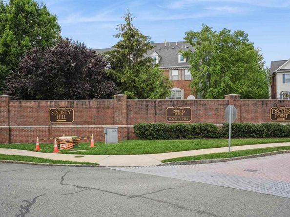 16 Cypress St, Jersey City NJ 07305