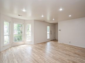 16 Cypress St, Jersey City NJ 07305