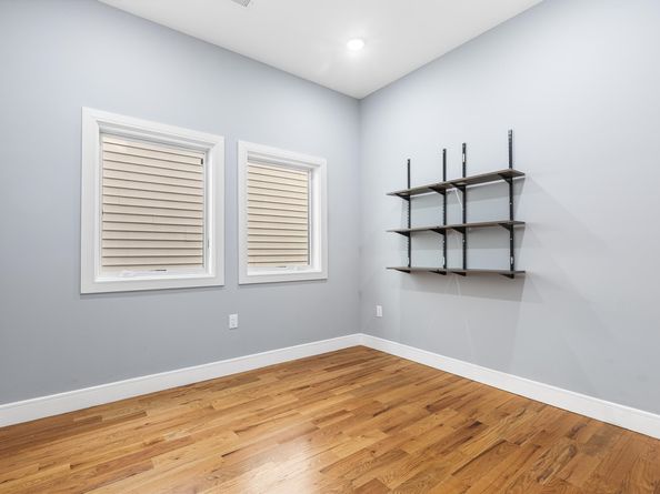106 Oak St 1, Jersey City NJ 07304