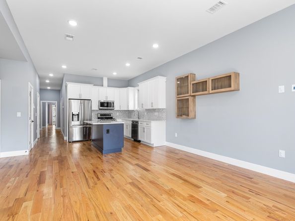 106 Oak St 1, Jersey City NJ 07304