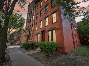 263 10th St 1E, Jersey City NJ 07302
