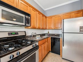 263 10th St 1E, Jersey City NJ 07302