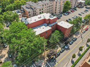 263 10th St 1E, Jersey City NJ 07302