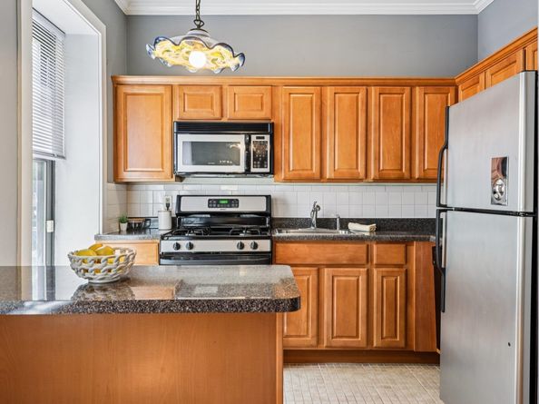 263 10th St 1E, Jersey City NJ 07302