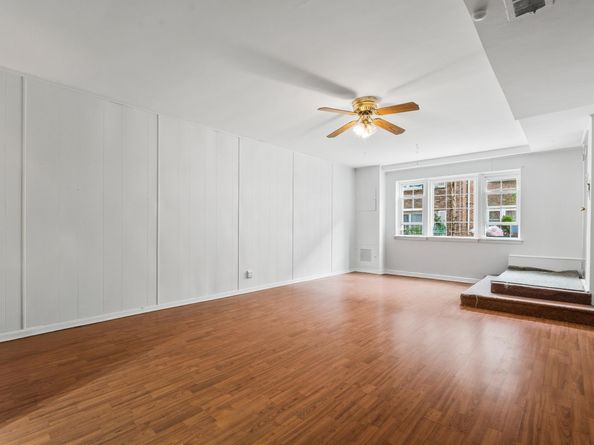 5 Elna Ct, Bayonne NJ 07002