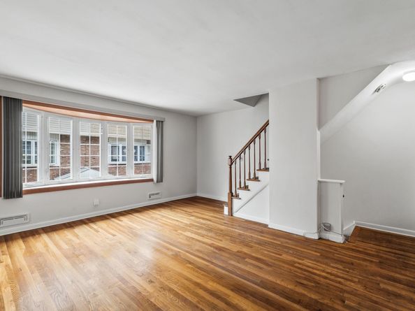 5 Elna Ct, Bayonne NJ 07002
