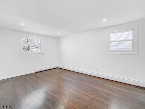 21 Freedom Pl, Jersey City NJ 07305