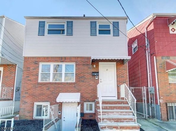 21 Freedom Pl, Jersey City NJ 07305