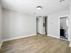 125 Custer Ave, Jersey City NJ 07305