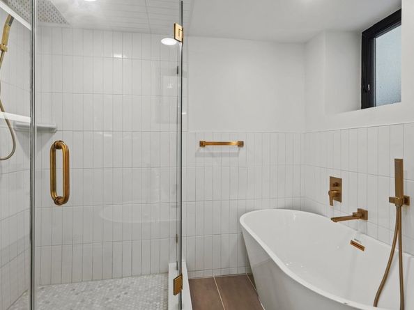 41 47th St, Weehawken NJ 07086
