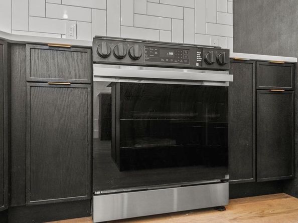 41 47th St, Weehawken NJ 07086