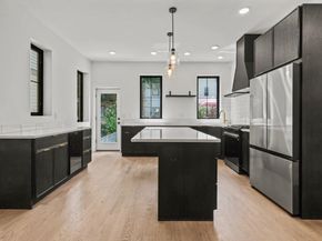 41 47th St, Weehawken NJ 07086