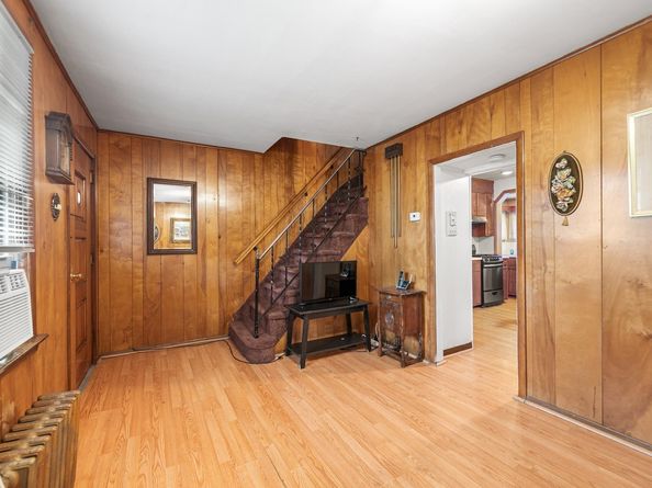206 Bergenline Ave, Union City NJ 07087
