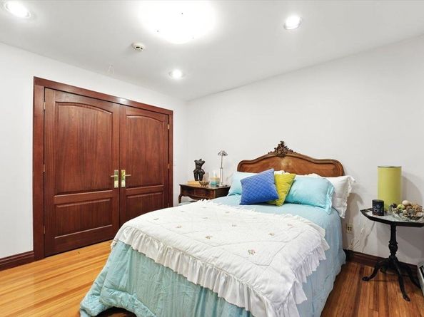 435 Park Ave, Leonia NJ 07605