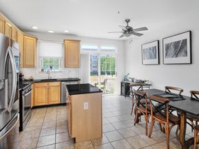 406 Newburgh Ct, West New York NJ 07093