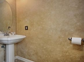 406 Newburgh Ct, West New York NJ 07093