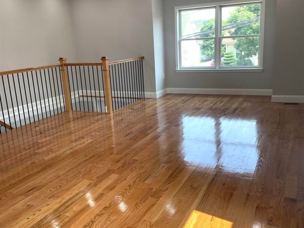 761 B 4th St B, Secaucus NJ 07094
