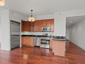 389 Washington St 34E, Jersey City NJ 07302