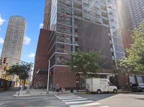 389 Washington St 34E, Jersey City NJ 07302