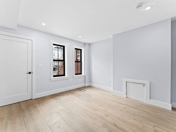36 Boyd Ave, Jersey City NJ 07304