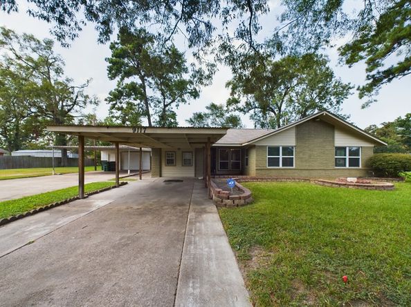 9117 Richland Drive, Houston TX 77078