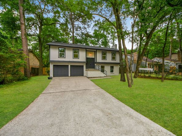 33 Kittiwake Court, The Woodlands TX 77380