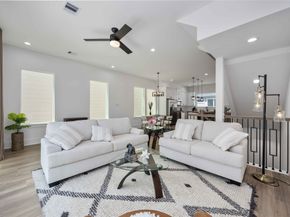 1941 Knoll Square Drive, Houston TX 77080