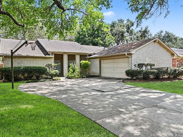 21307 Park Tree Lane, Katy TX 77450