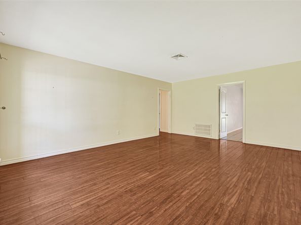 10318 Kittrell Street, Houston TX 77034