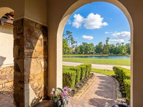 50 S Badger Lodge Circle, The Woodlands TX 77389