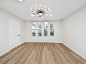 15719 Baytree, Houston TX 77070