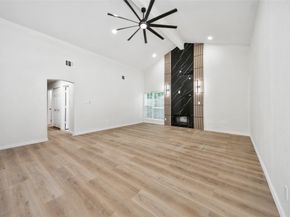 15719 Baytree, Houston TX 77070