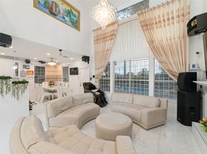 3430 Shadowwalk Drive, Houston TX 77082