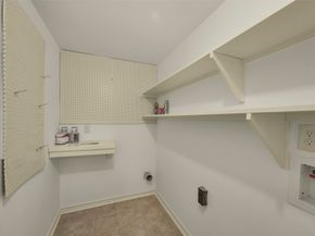9662 Westview Drive 5, Houston TX 77055