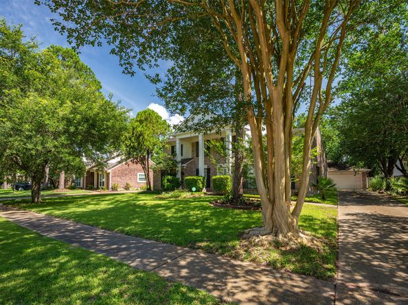 15115 Delbarton Drive, Houston TX 77083