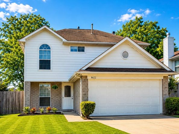 8622 Elm Lake Dr, Houston TX 77083