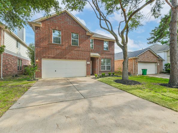 16615 Whitaker Creek Drive, Houston TX 77095