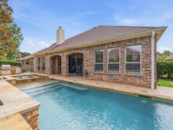 43 S Mews Wood Court, The Woodlands TX 77381