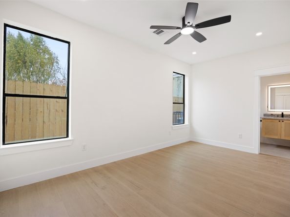 6328 Sidney Street, Houston TX 77021